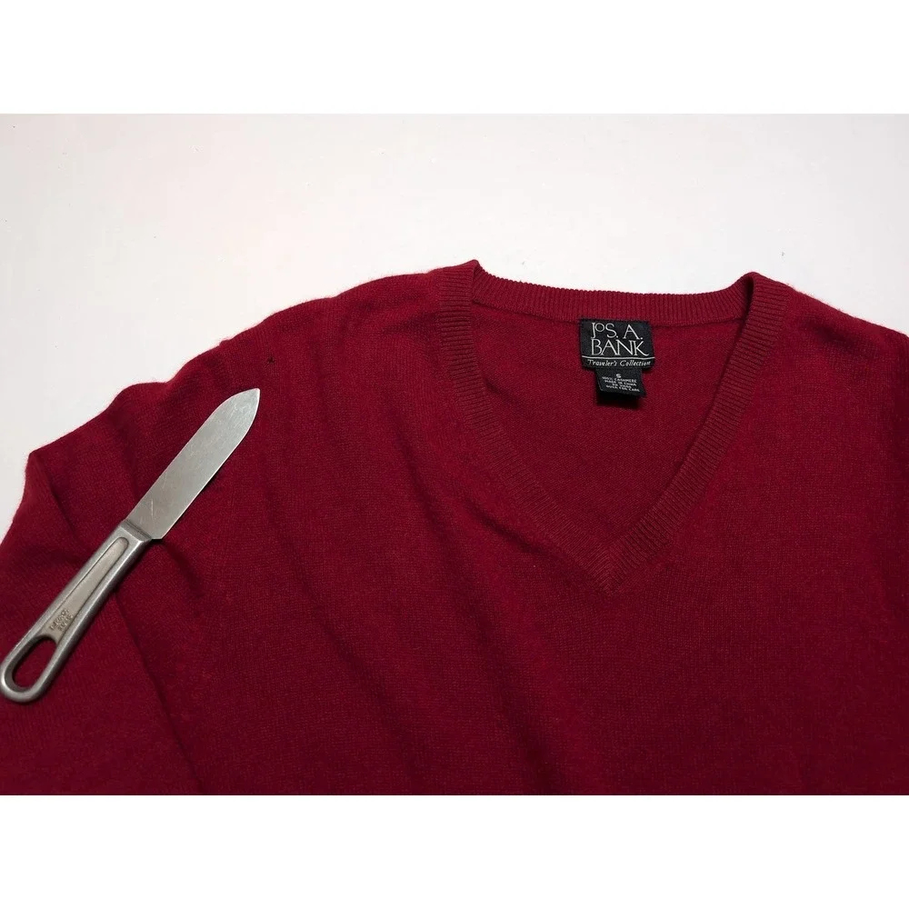 JOS A BANK 100% Cashmere Sweater Men's Small S Crewneck Red ~ Flaws